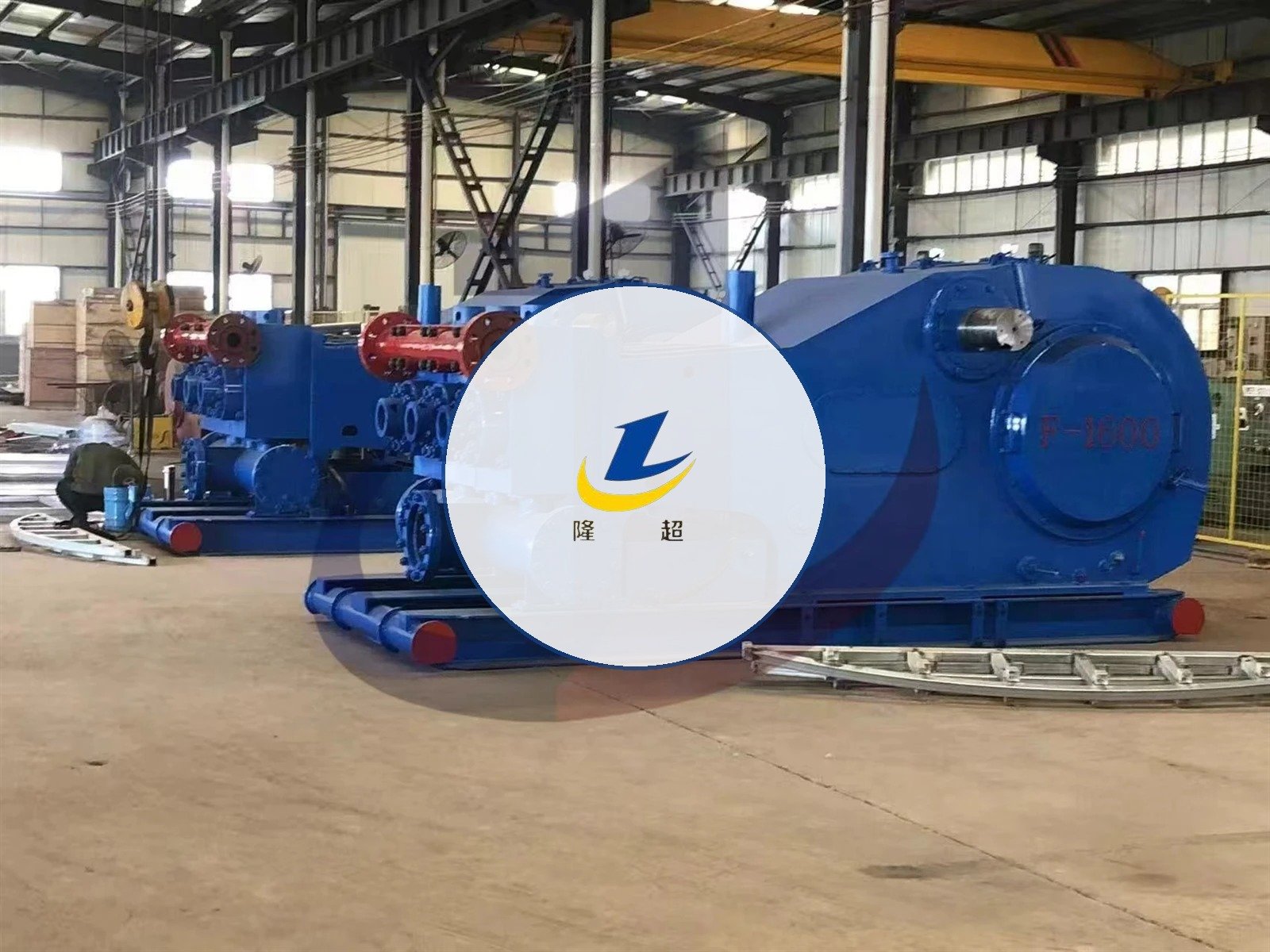 Honghua HHF-1300 HHF-1600 with Blak-JAK Mud Pump